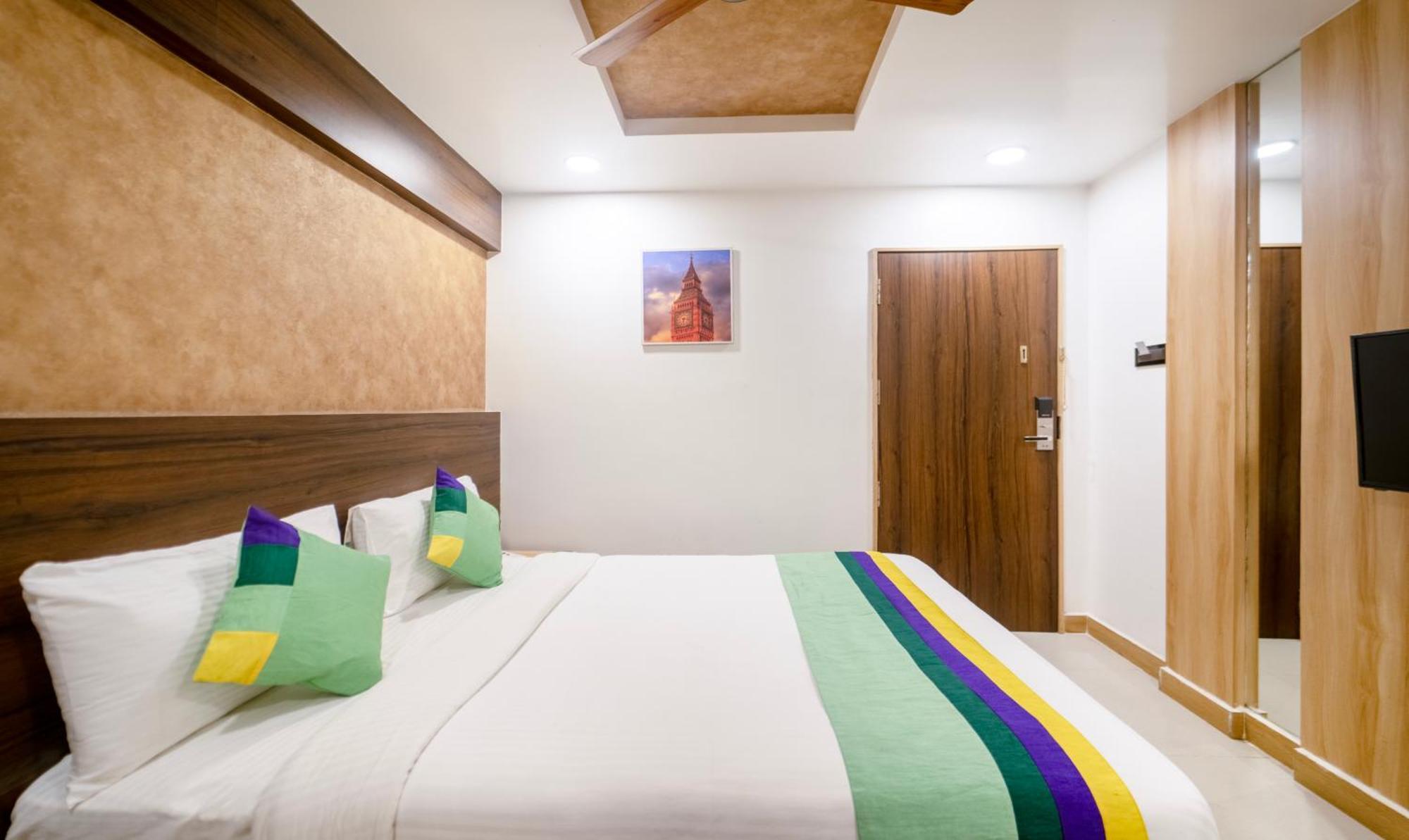 Treebo Golden Swan Pammal Hotel Ченай Екстериор снимка
