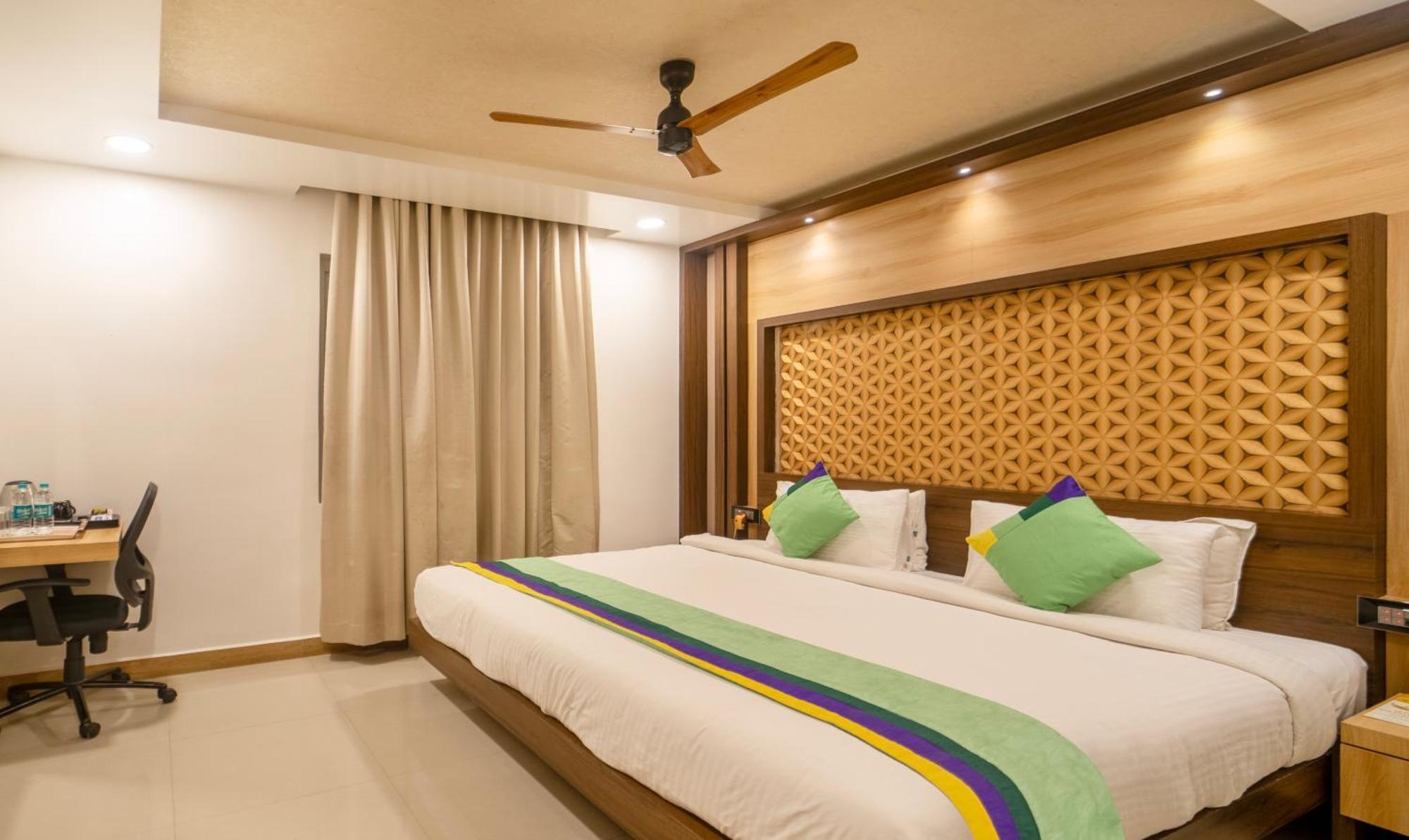 Treebo Golden Swan Pammal Hotel Ченай Екстериор снимка