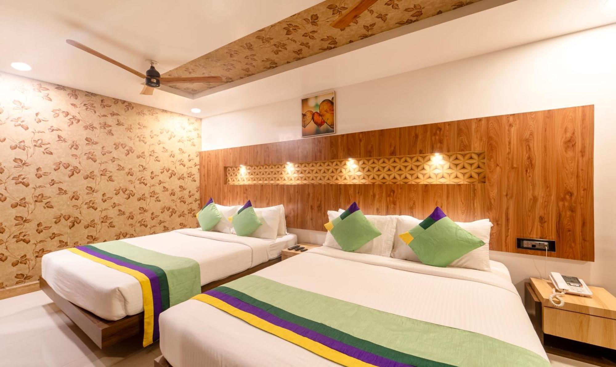 Treebo Golden Swan Pammal Hotel Ченай Екстериор снимка